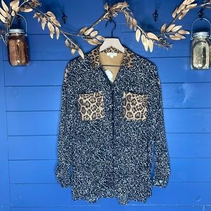 Leopard ODDY Top